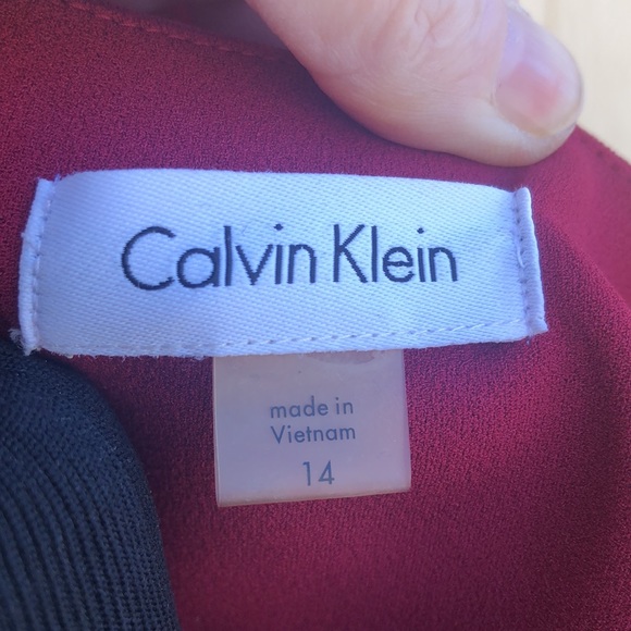 Beautiful Red CALVIN KLEIN Dress Size 14 - Picture 11 of 14